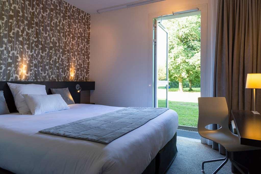 The Originals Boutique Hotel Restaurant Saint James, Montaigu-Vendee Habitación foto